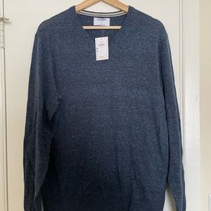 Mens V-Neck Sweater